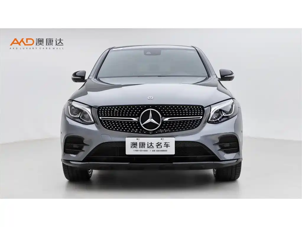 Mercedes-Benz GLC Coupe 2019 GLC 260 4MATIC Coupe SUV фото 2
