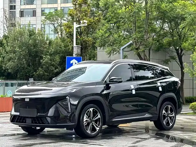 GEELY GALAXY L7
