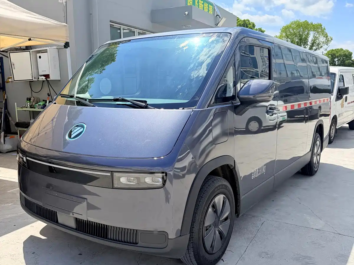2025 Foton Fengjing i7