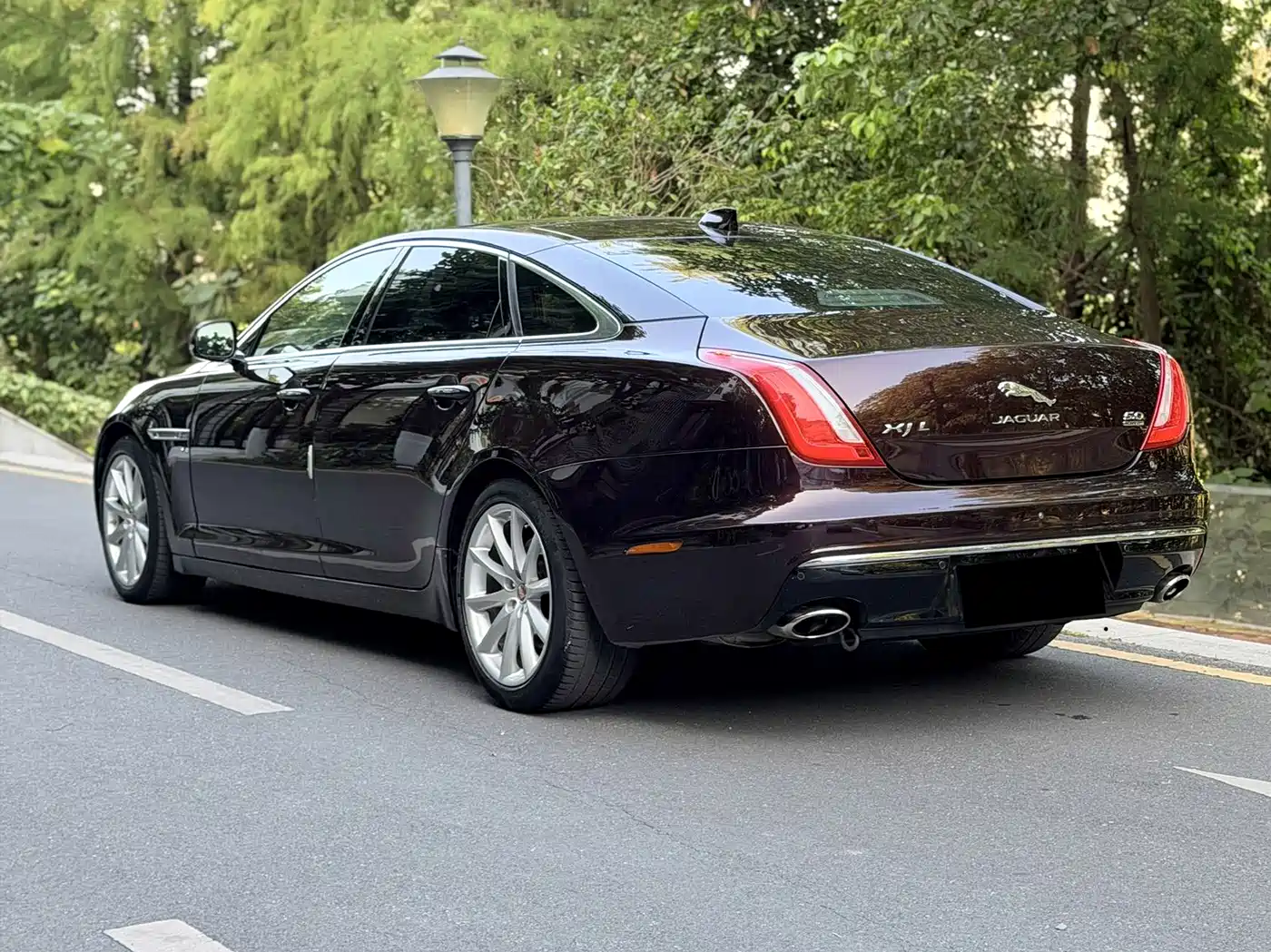 JAGUAR XJ