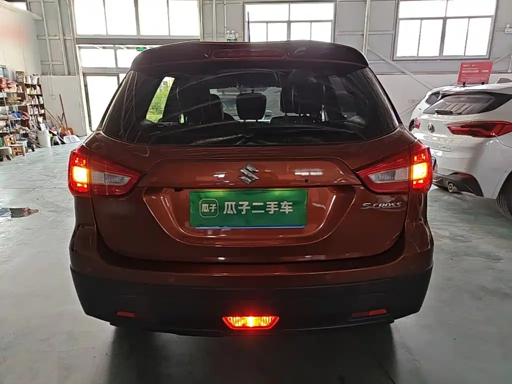 Suzuki Xiaotu 2017 2017 1.6L CVT 2WD Urban Progressive Edition