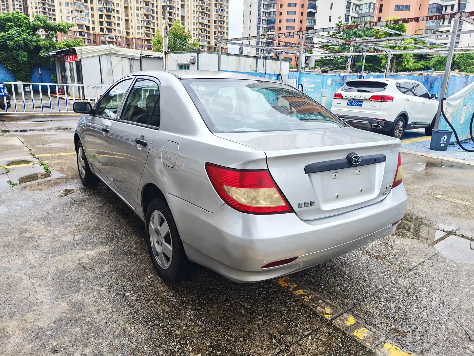 Фото 12 - BYD F3