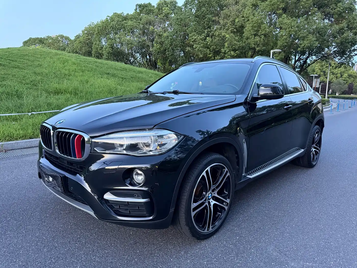 Фото 1 - BMW X6