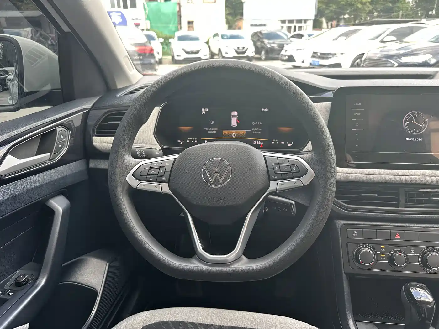 Фото 17 - Volkswagen Tharu
