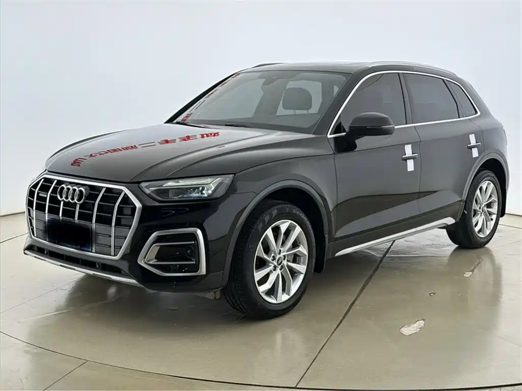 Audi Q5L 2024 Model 40 TFSI Luxury Elegance фото 2