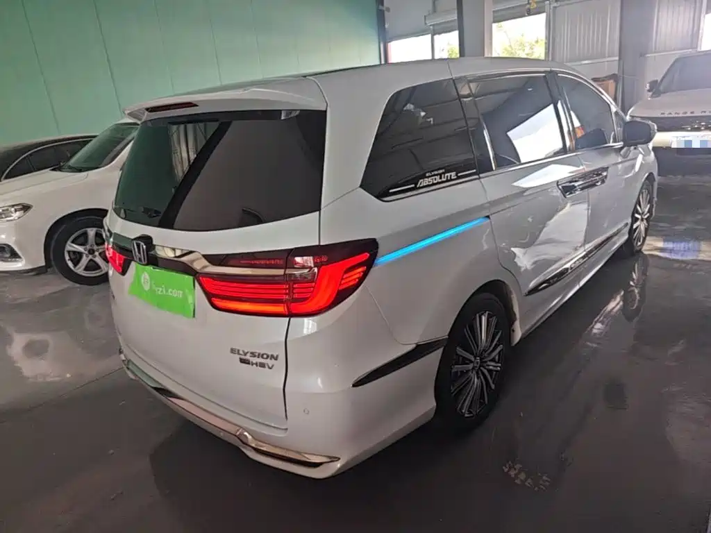 Honda Elysion 2024 2024 2.0L e:HEV Luxury Edition