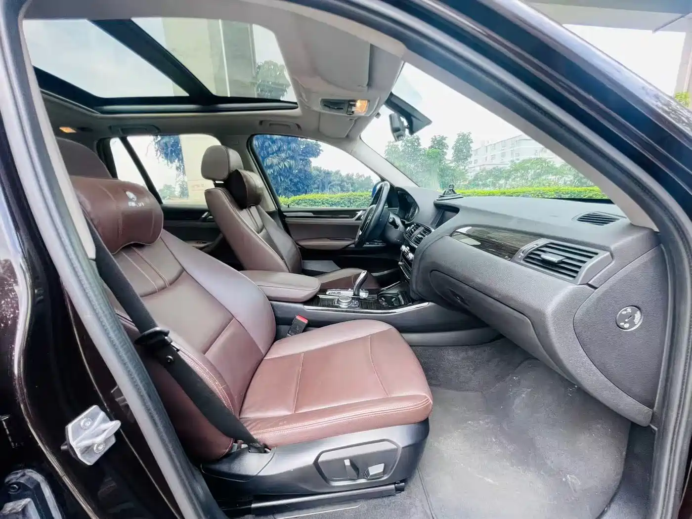 BMW X3 (Import) 2014 xDrive20i X Design Package фото 10