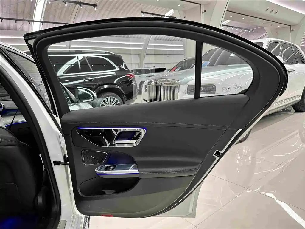 Mercedes-Benz C-Class 2026 2025 Facelift C 260 L Sport Edition
