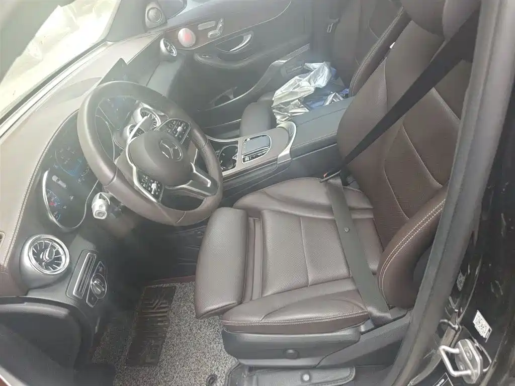 Mercedes-Benz GLC 2020 Facelift GLC 300 L 4MATIC Dynamic фото 8