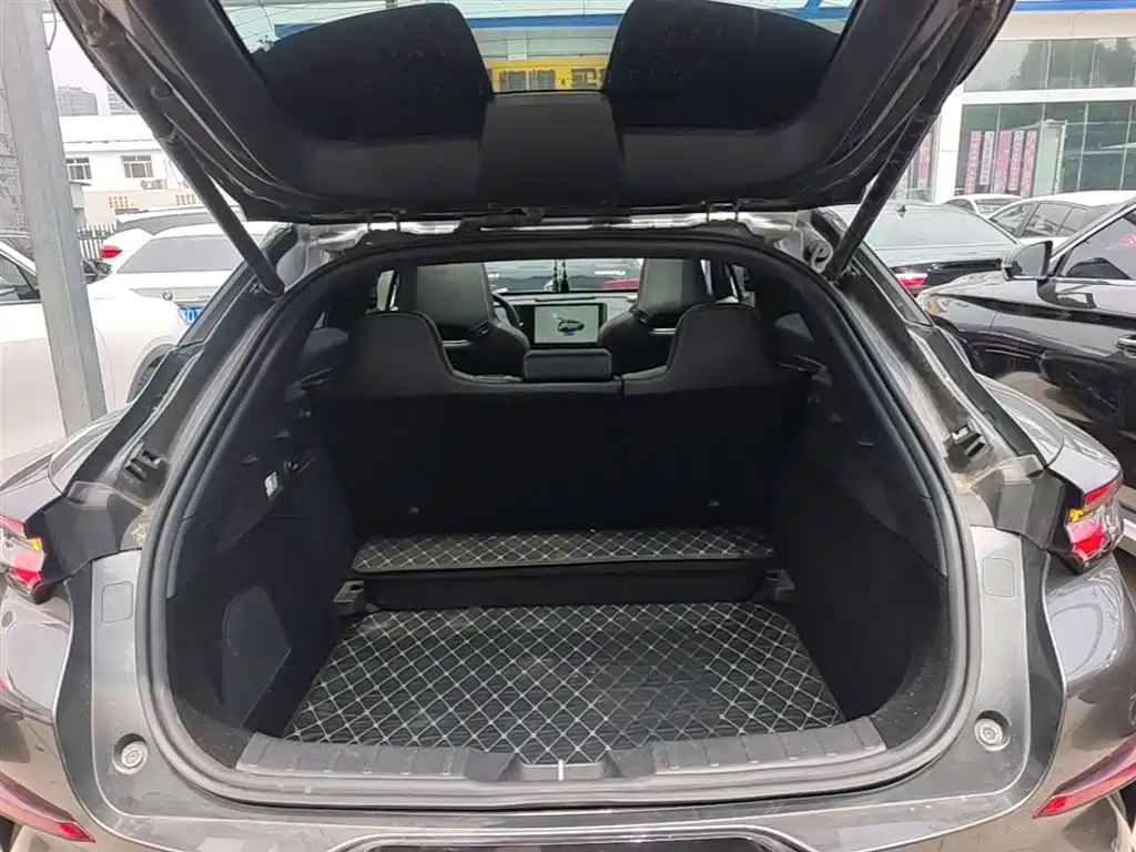 CHANGAN UNI-T