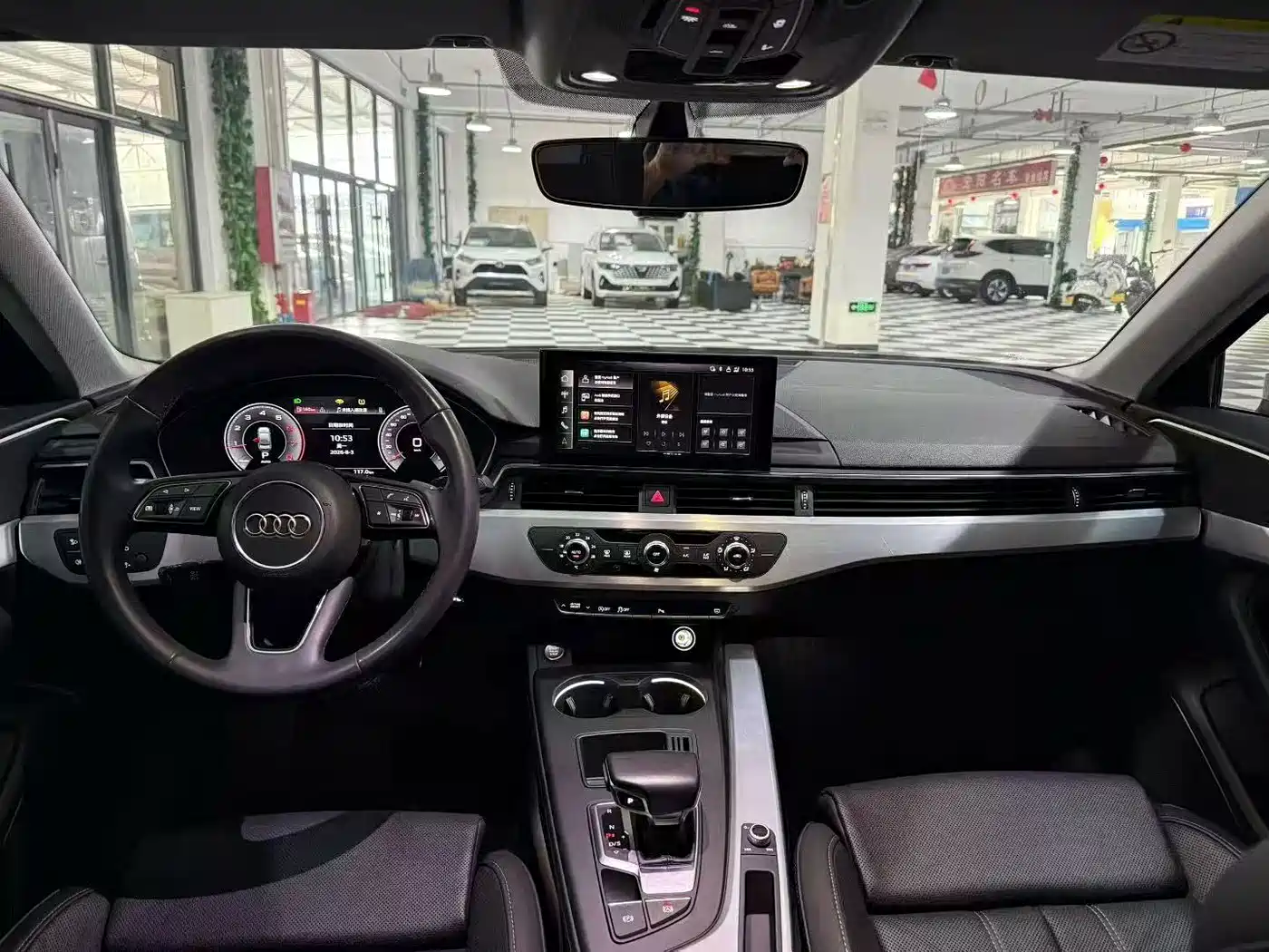 Фото 7 - Audi A4L
