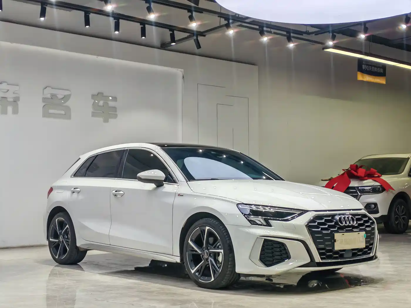 Audi A3 2024 Model Sportback 35 TFSI Fashion Sport фото 3