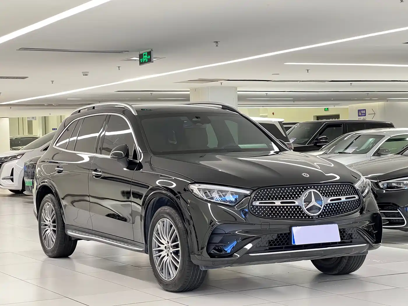 Mercedes-Benz GLC 2024 GLC 300 L 4MATIC Dynamic 5-seater фото 3