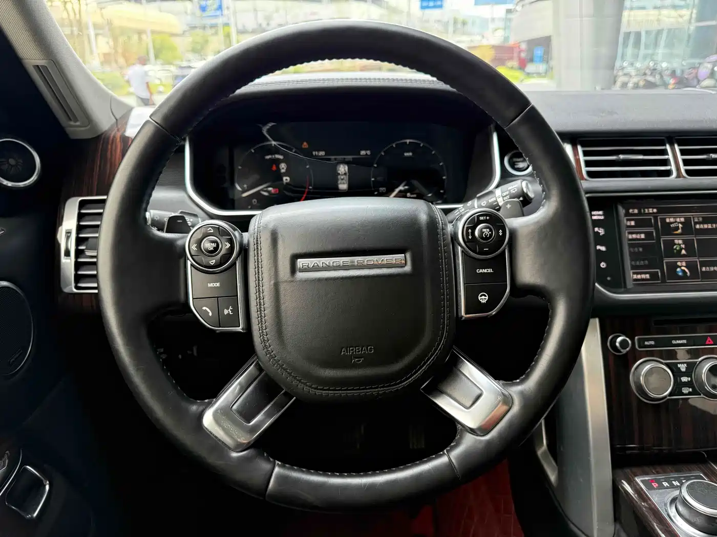 Land Rover Range Rover 2015 3.0 SC V6 Vogue фото 12