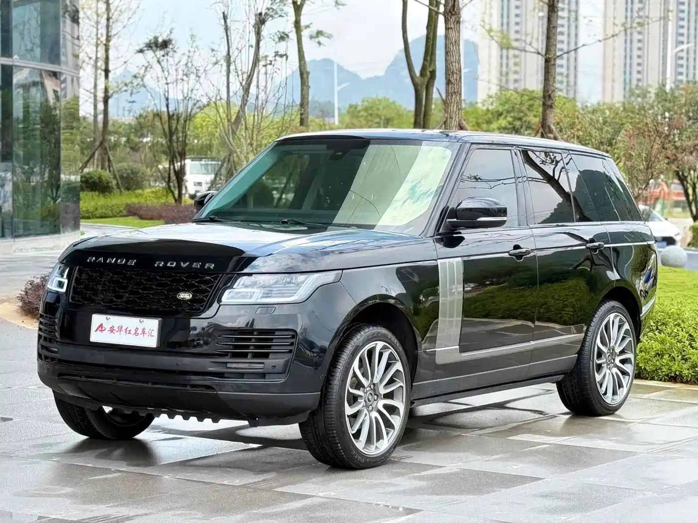 Land Rover Range Rover 2015 3.0 SC V6 Vogue
