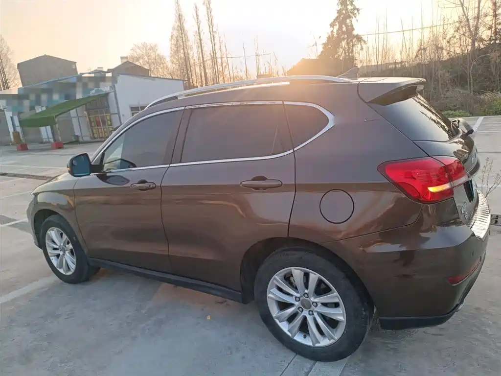 Haval H2 2014 1.5T Manual 2WD Elite Edition фото 4