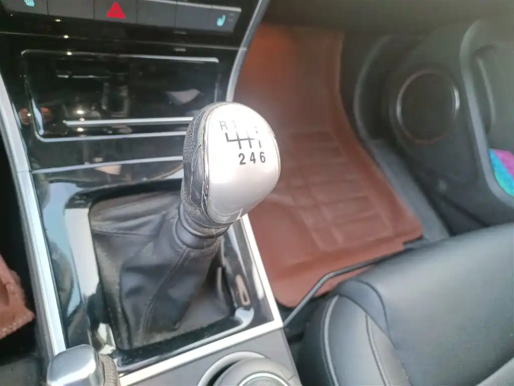 Haval H2 2014 1.5T Manual 2WD Elite Edition фото 11
