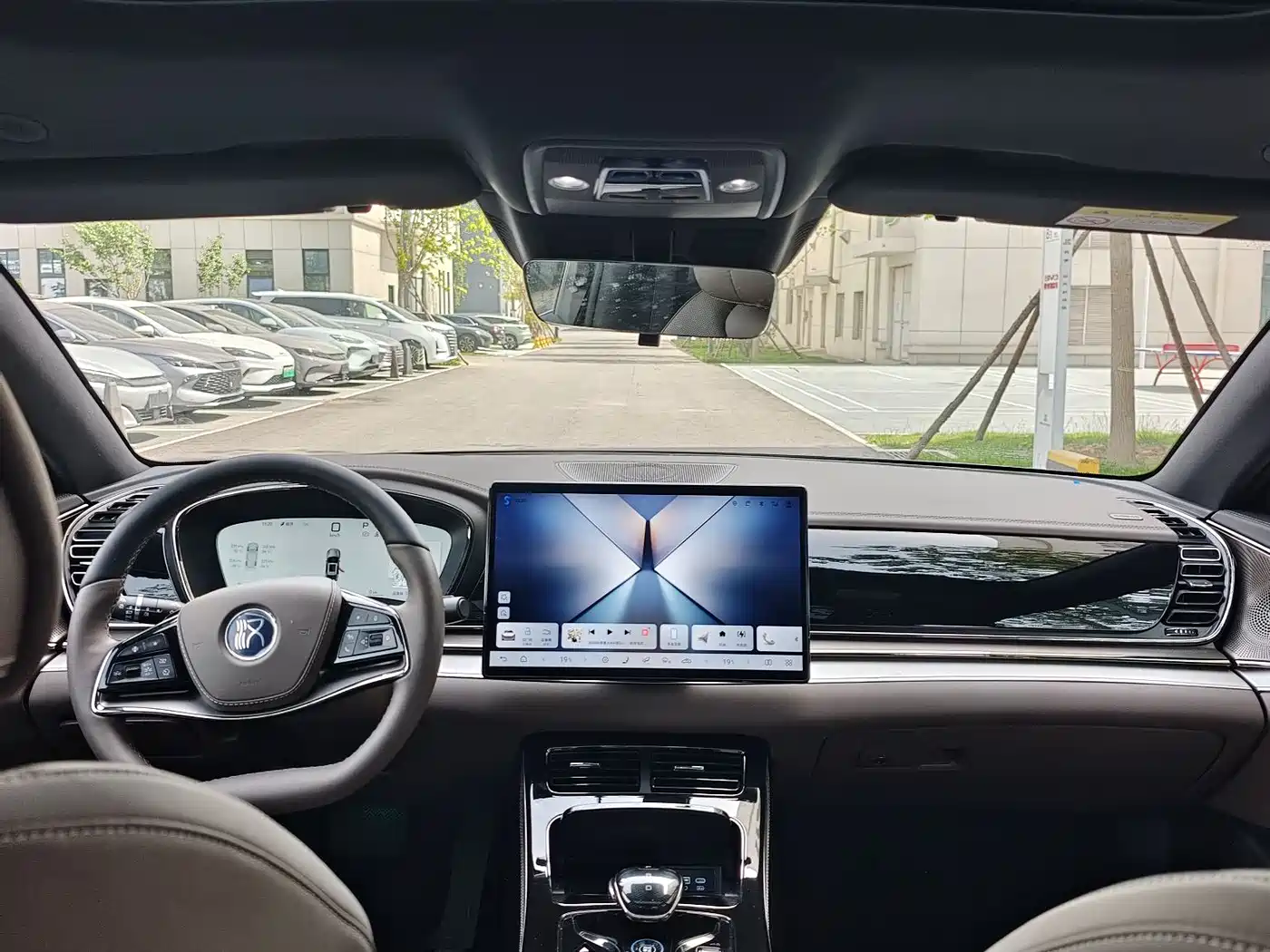 BYD Han 2025 DM-i Smart Driving Edition 125KM LiDAR Flagship фото 8
