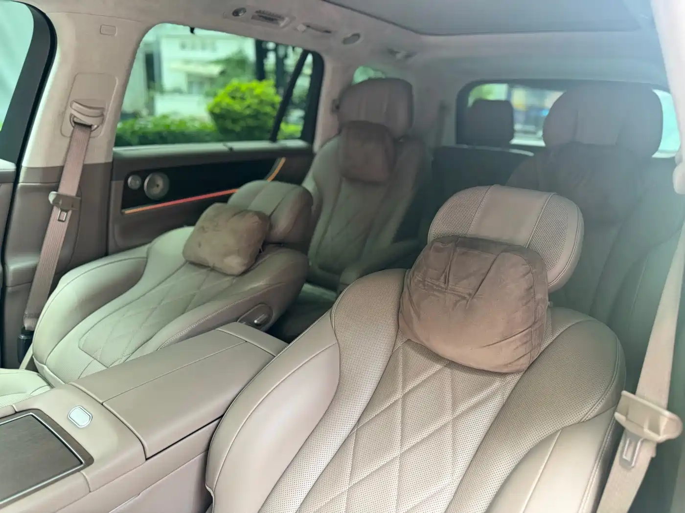 AITO Wenjie AITO M9 2024 Pure Electric Max Edition 100kWh 6-Seater фото 17