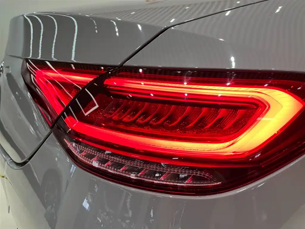 Mercedes-Benz CLS 2020 CLS 300 Luxury фото 8