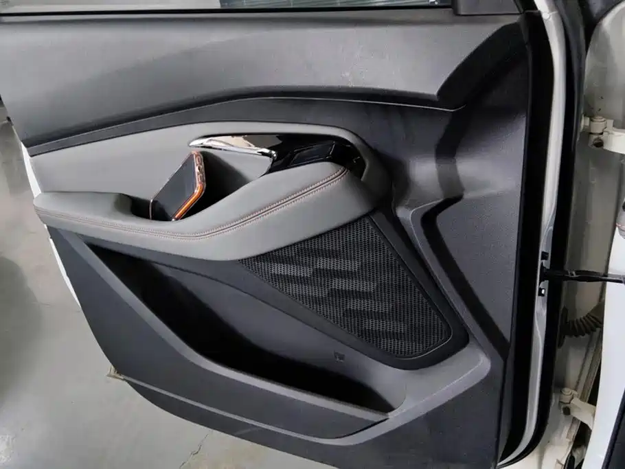 Baojun RS-3 2021 2020 1.5T CVT Smart Luxury