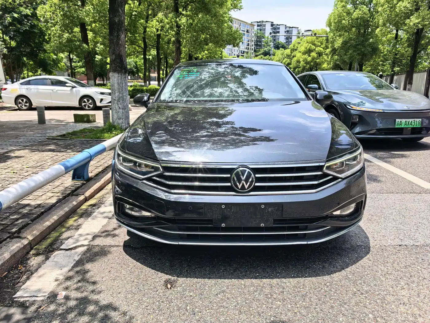 Volkswagen Magotan 2020 280TSI DSG Leading фото 2