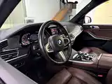 Photo 9 - BMW X7