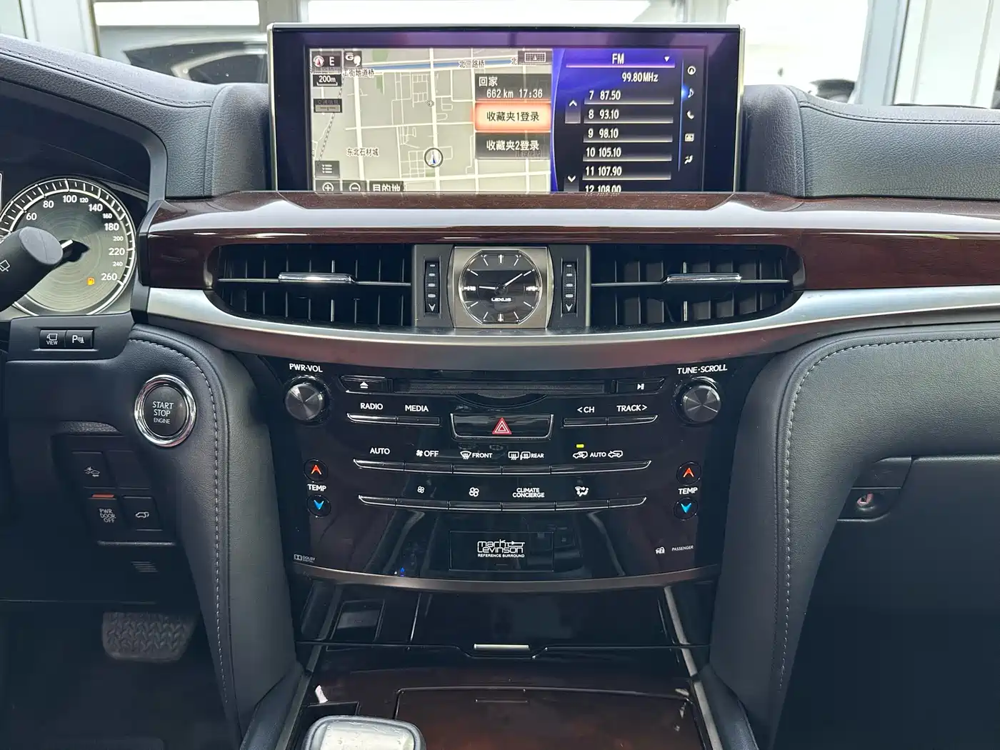 Lexus LX 2017 570 Prestige Luxury фото 17