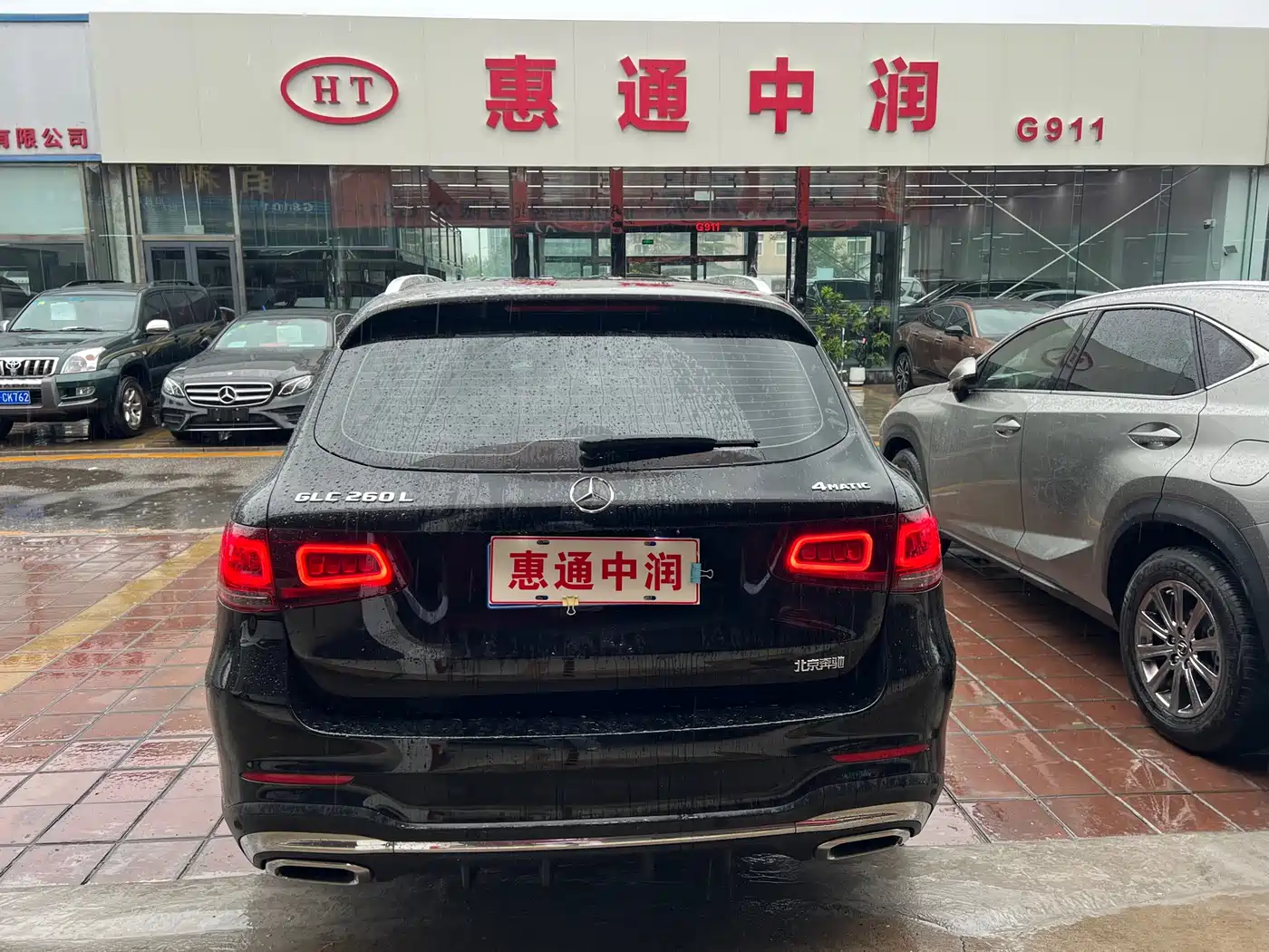 Mercedes-Benz GLC 2022 Facelift GLC 260 L 4MATIC Luxury Model фото 4