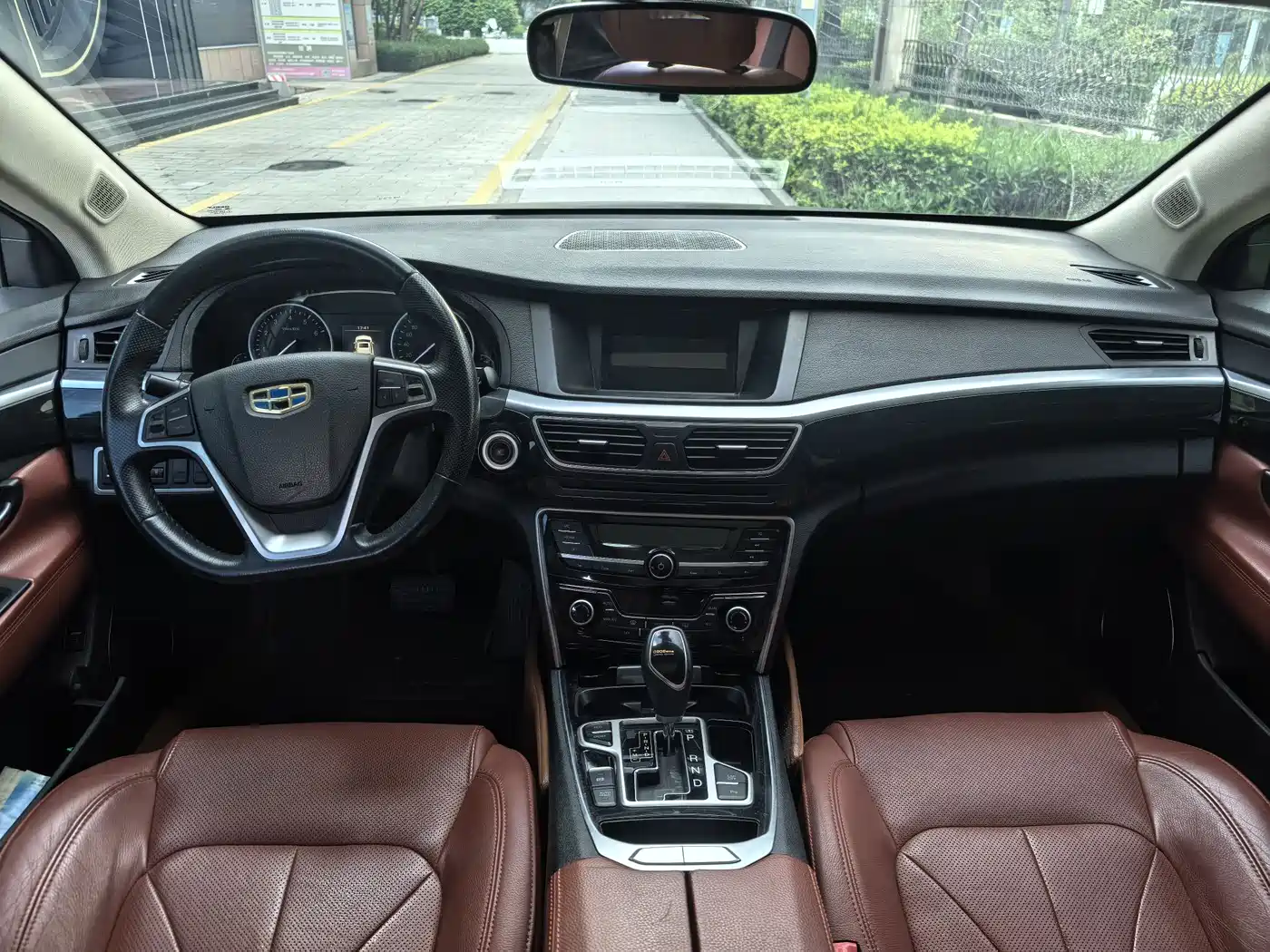 Geely Borui 2015 2015 Ceremonial Limited Edition 1.8T Collector's Model