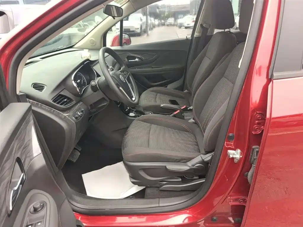 Buick Encore 2017 18T Automatic 2WD Urban Leading фото 15