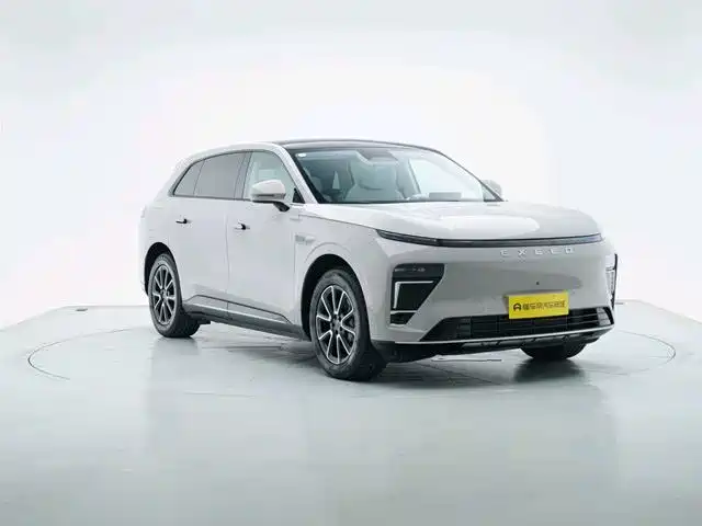 Exeed Exlantix ET 2026 2025 Model EREV 240 Pro 4WD Highway Assist