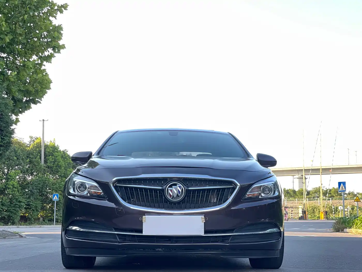 Фото 2 - Buick LaCrosse