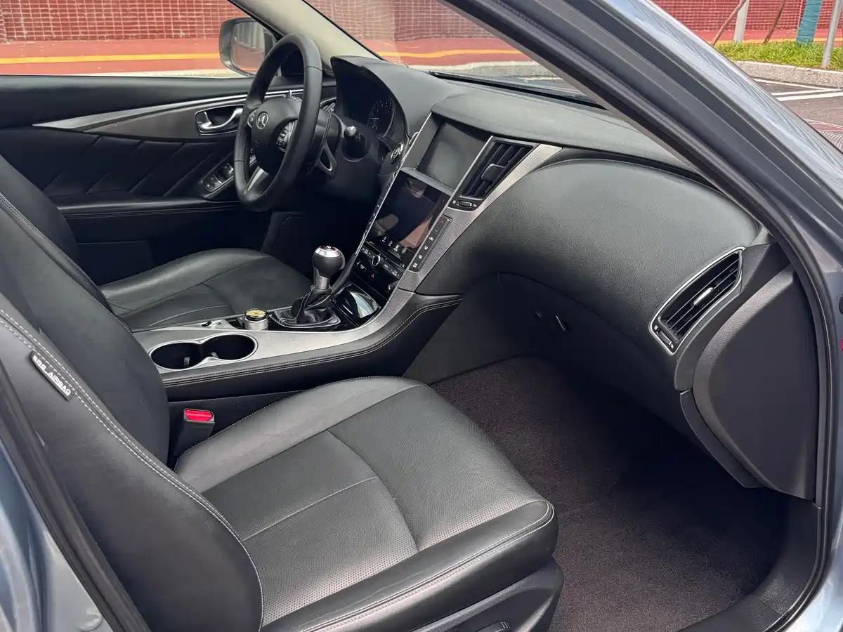 Infiniti Q50 2018 2014 3.7L Comfort Edition