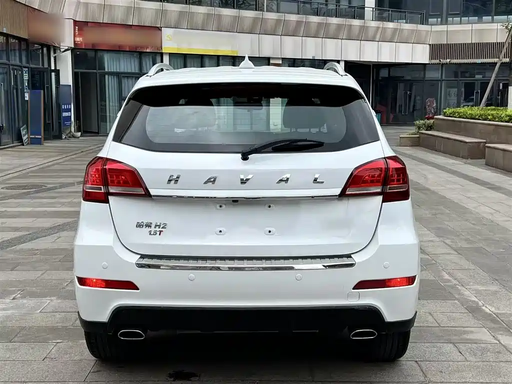 Haval H2 2016 Red Label 1.5T Manual 2WD Luxury фото 6