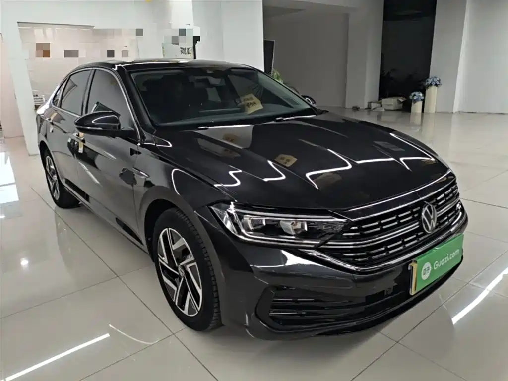 Volkswagen Sagitar 2023 300TSI DSG Surpassing Edition фото 4