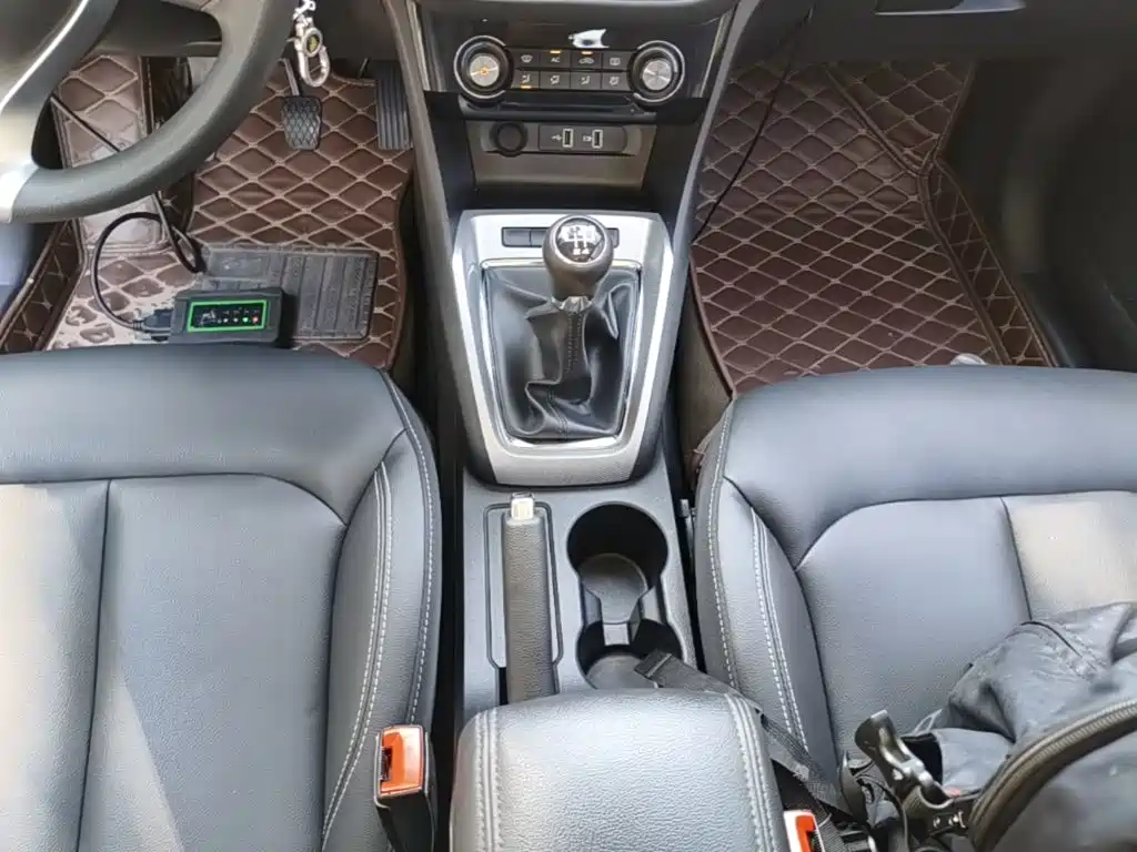 Roewe RX3 2019 2020 1.6L Manual 4G Ultra Comfort Flagship