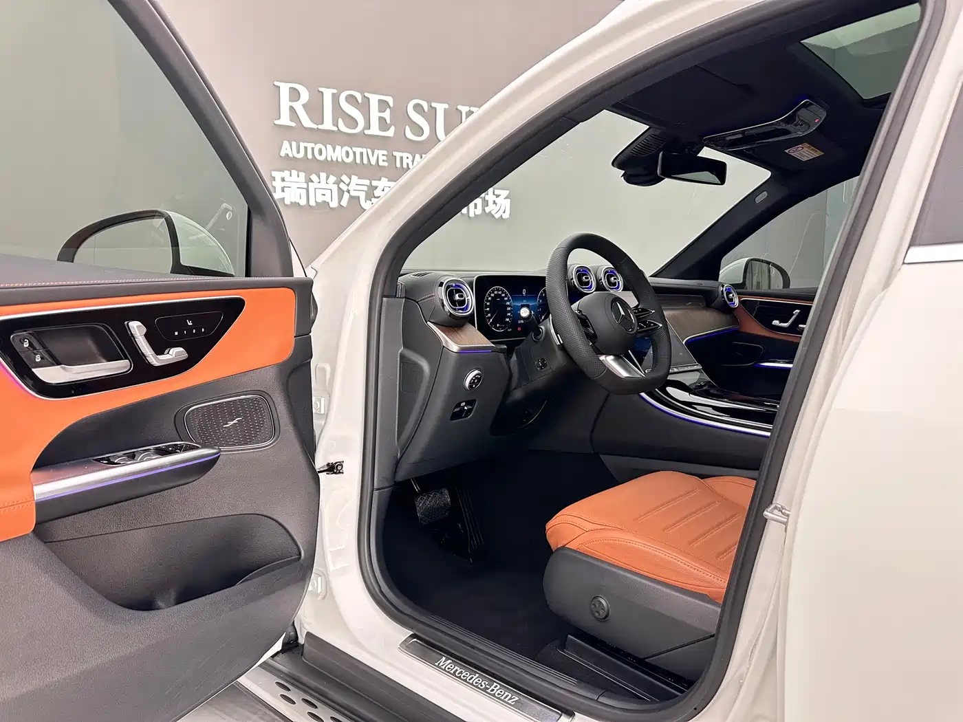 Mercedes-Benz GLC 2025 GLC 300 L 4MATIC Dynamic 5-seater фото 4