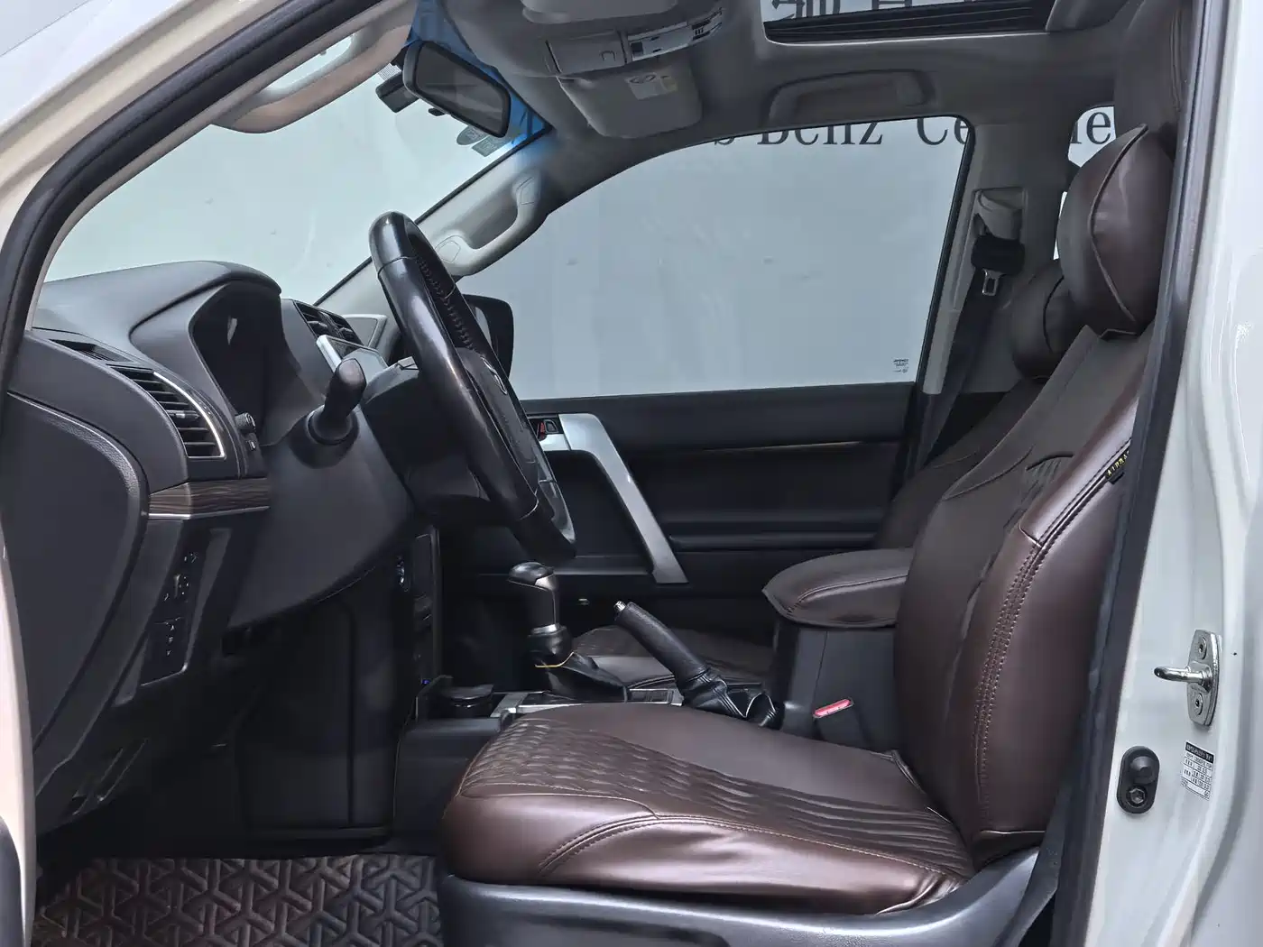 Toyota Prado 2019 3.5L Automatic TX-L Zunxiang Edition with Rear-mounted Spare Tire фото 10