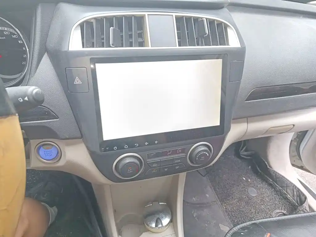 Dongfeng Aeolus Dongfeng Fengshen A60 2016 2016 1.5L Manual Premium