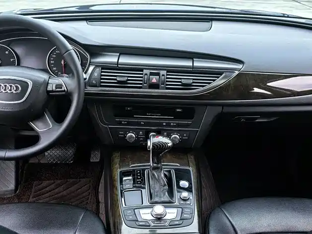 Audi A6L 2014 TFSI Standard фото 9
