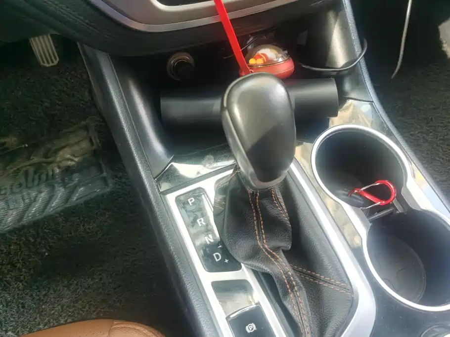 Changan CS95 2018 2017 2.0T FWD Zhitu Edition