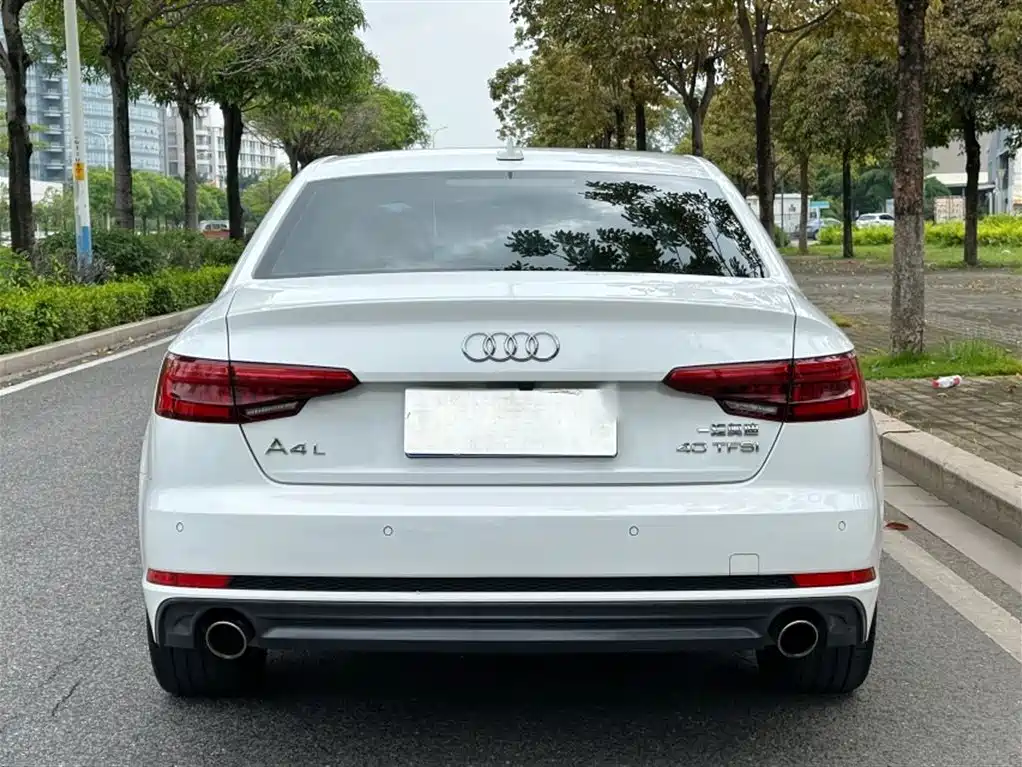 Audi A4L 2017 Plus 40 TFSI Sport фото 6