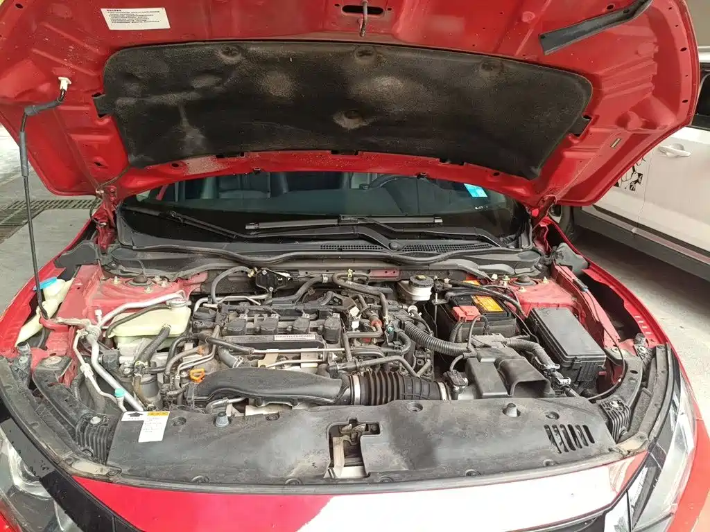 صورة 16 - Honda Civic