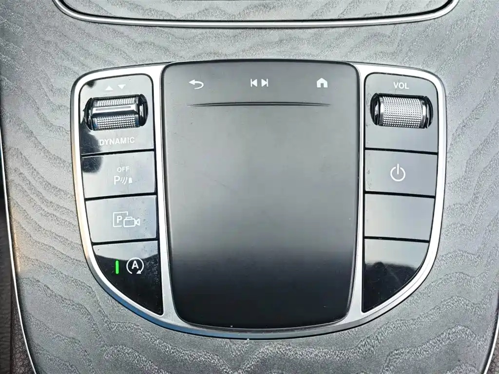 Mercedes-Benz CLS 2021 CLS 300 Luxury фото 28