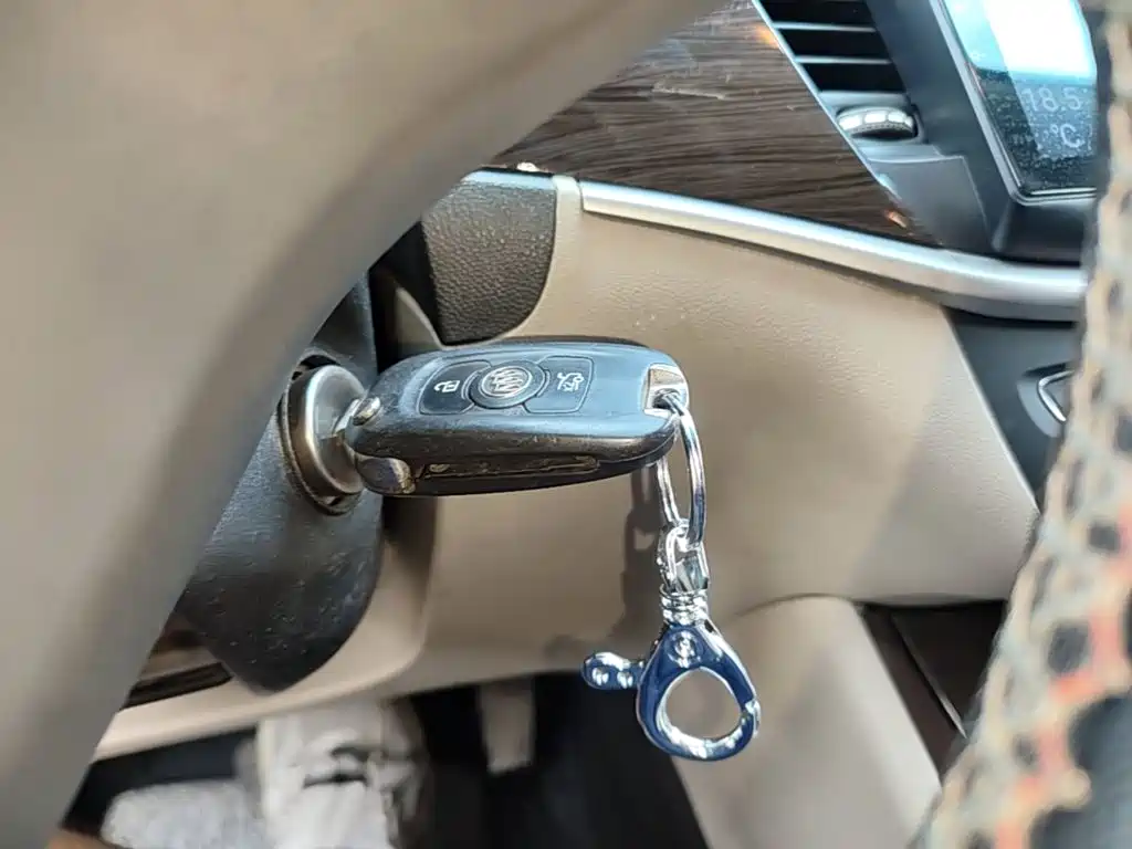 Фото 9 - Buick Verano