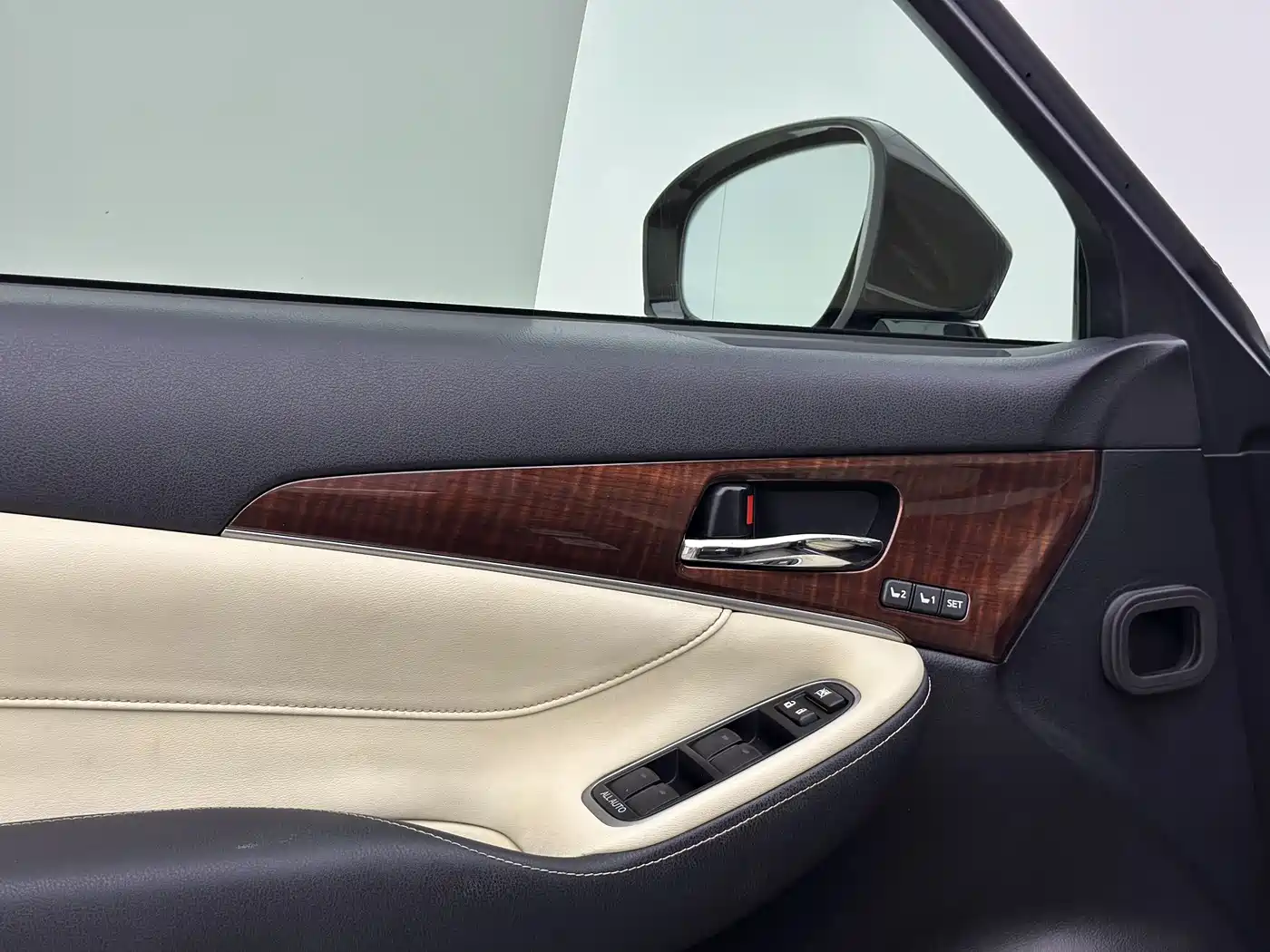 Toyota Crown 2015 2.0T Luxury фото 12
