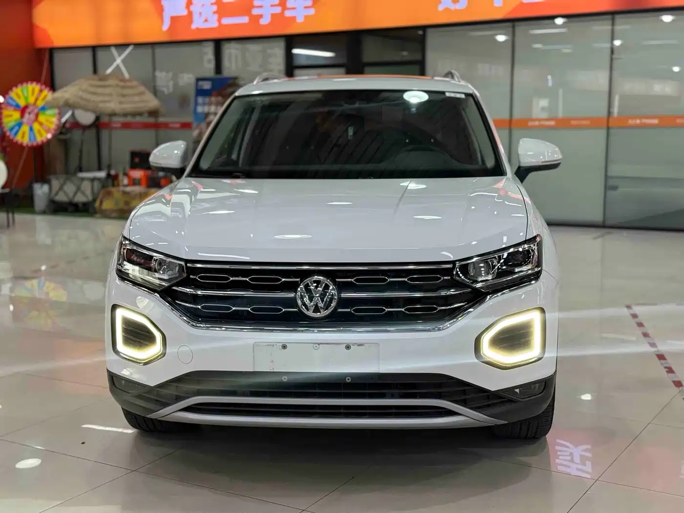 Volkswagen Tayron 2021 330TSI 2WD Luxury Smart Connect Edition фото 2