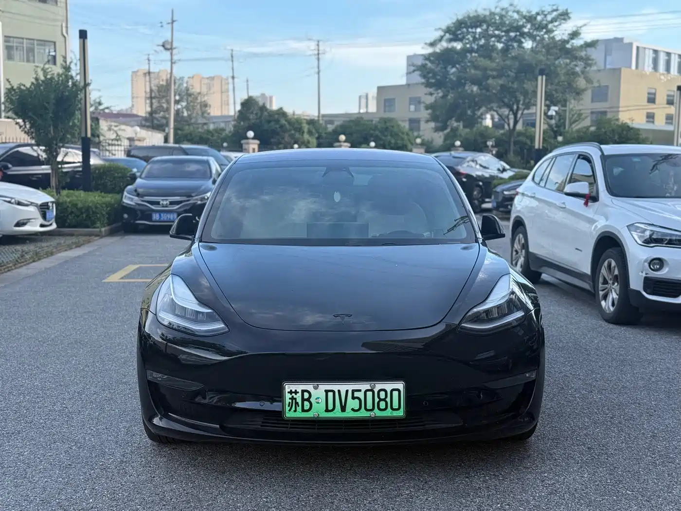 Tesla Model 3 (Import) 2019 2019 Long Range All-Wheel Drive Edition