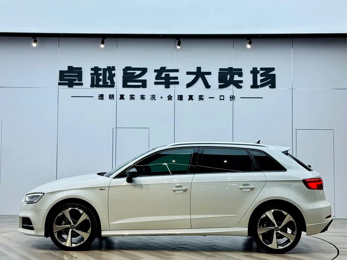 Audi A3 2019 Sportback 35 TFSI Sport China VI фото 4